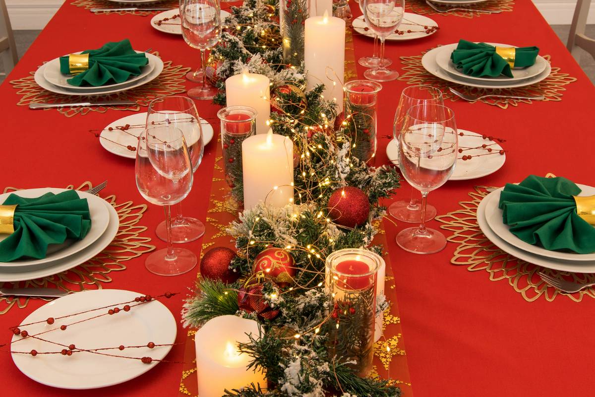 red and green color scheme on christmas table